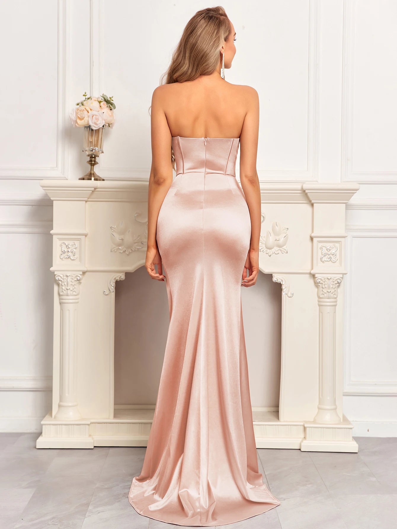 Elegant Champagne Satin Mermaid Evening Dress with High Slit